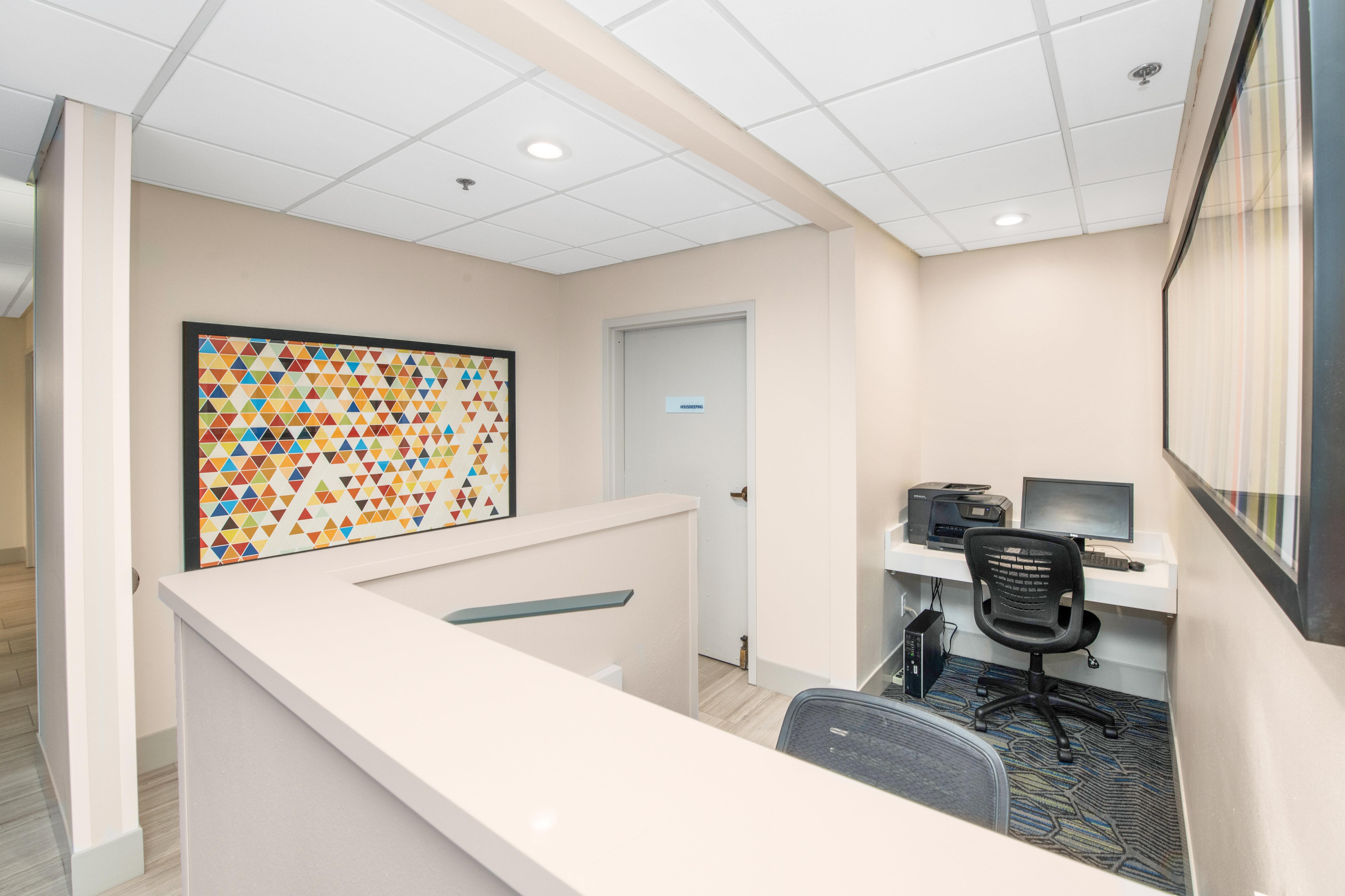Holiday Inn Express - Delafield By Ihg Exterior foto